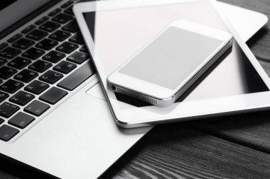 Bilgisayarı dijital tablet ve akıllı telefonla aç
