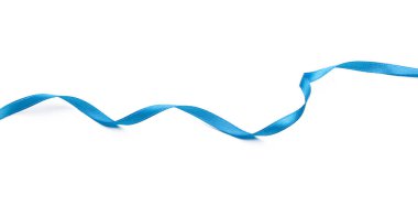 Beyaz arka planda güzel mavi kurdele. yaratıcı fotoğraf.