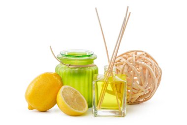 Limonlu parfüm çubuğu ya da parfüm yayıcı.