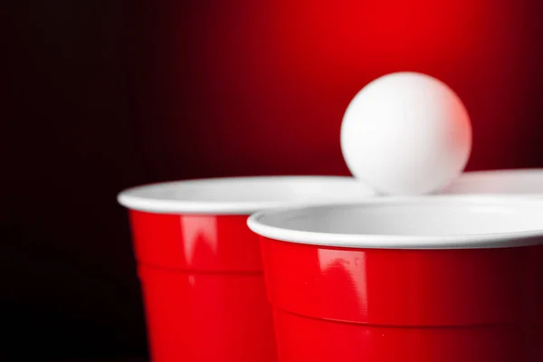 Cups for game Beer Pong on the table — Stock Photo, Image