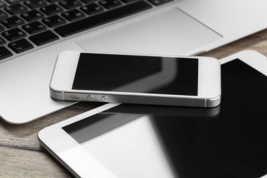 Bilgisayarı dijital tablet ve akıllı telefonla aç