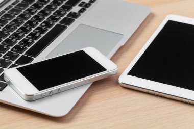 Bilgisayarı dijital tablet ve akıllı telefonla aç