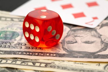 Dices and Stack of American Dolls Faturaları.