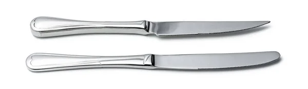 하얀 배경에 분리 된 흠없는 강철 칼 — 스톡 사진