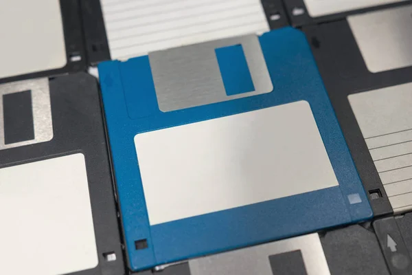 Disques disquettes stockage de données informatiques magnétiques . — Photo