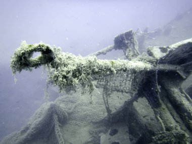 Sualtı batık. Sualtı batık.