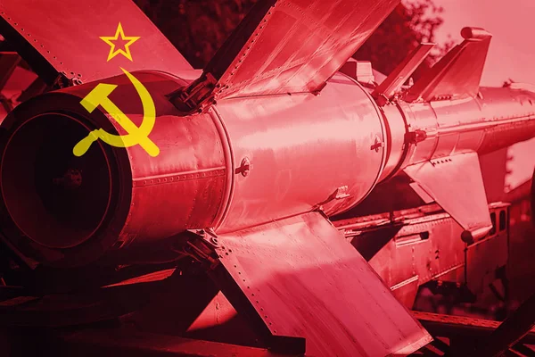 Armi di distruzione di massa. Missile ICBM dell'Unione Sovietica. Guerra indietro — Foto Stock