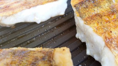 Balık fileto Barbekü yakın çekim