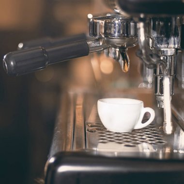 Kahve espresso. Espresso makinesi espresso kahve, altın yapma