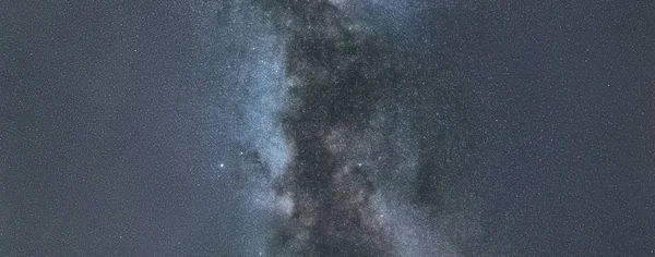 Milchstraße am Sternenhimmel. — Stockfoto