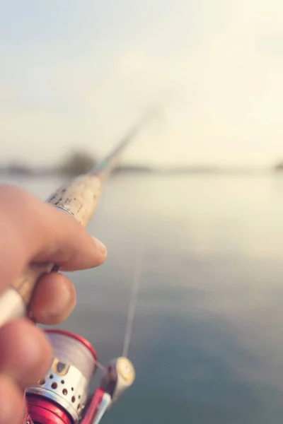 Asta Pesca Mulinello Mano Tenuta Profondità Campo Ridotta — Foto Stock