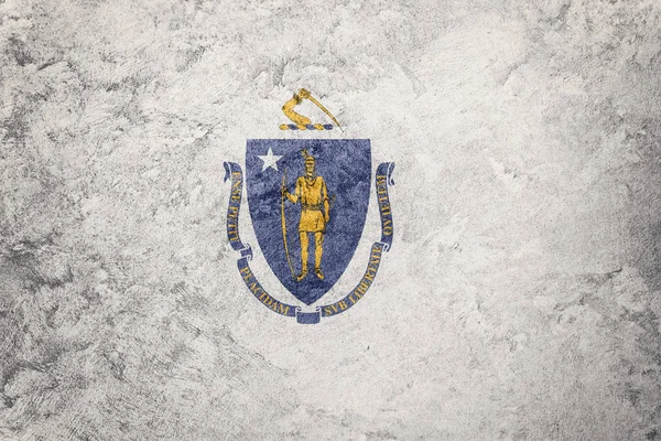 Grunge Massachusetts bandiera di stato. Massachusetts bandiera sfondo grunge texture . — Foto Stock