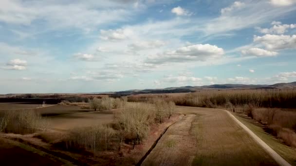 Vista Aérea Nubes Sobre Campo Campo Primavera — Vídeos de Stock