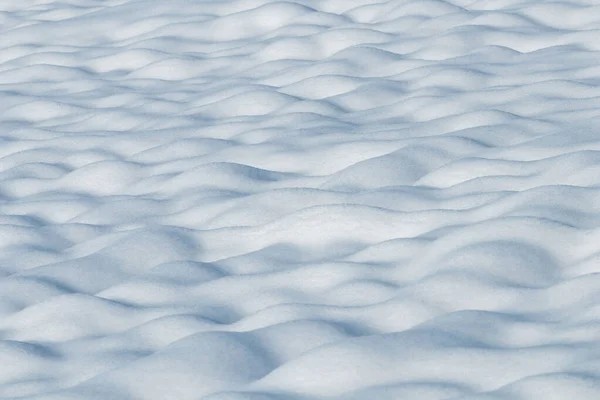 Глубокий снег дрейфует — стоковое фото