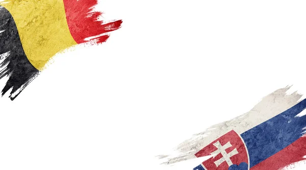 Bandeiras da Bélgica e da República Eslovaca sobre fundo branco — Fotografia de Stock