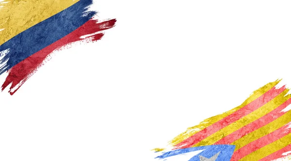 Bandeiras da Colômbia e Catalunha sobre fundo branco — Fotografia de Stock