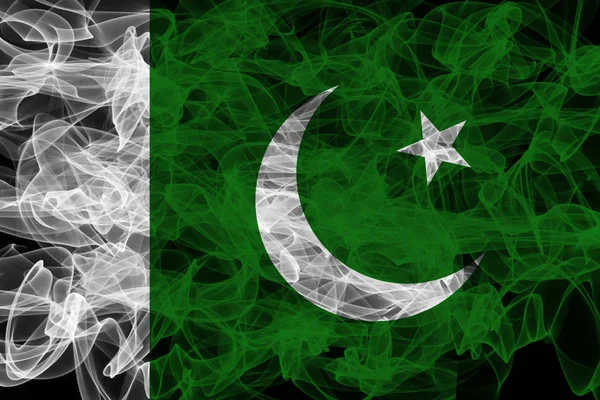 Pákistán kouřová vlajka na černém pozadí, Pákistán vlajka — Stock fotografie