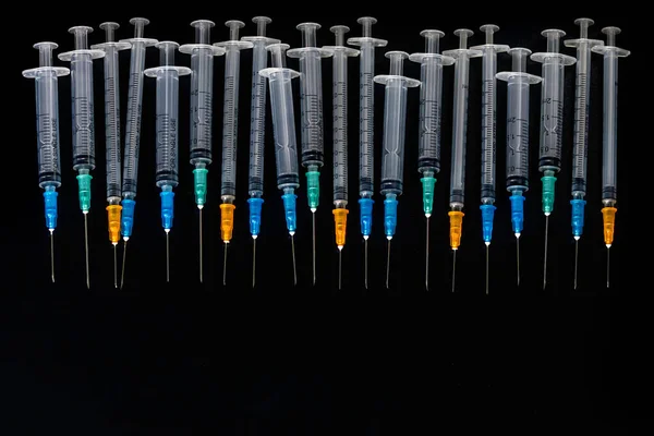 Medical Syringes Needle Black Background Close Syringe Health Care 컨셉트 — 스톡 사진