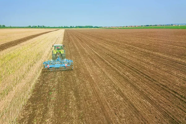 Traktor Tempat Kerja Budidaya Lapangan Budidaya Bibit Pemandangan Udara — Stok Foto