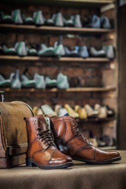 Ayakkabı yapımı. Ayrıntılı görünüm