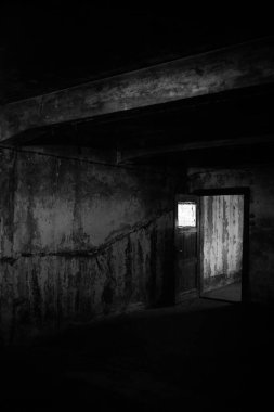 Auschwitz, Polonya - 25 Kasım 2019. Auschwitz toplama kampının bir parçası.