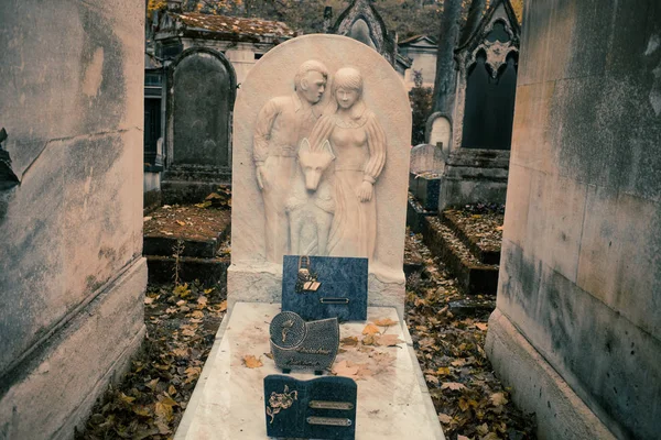 Paris France November 2019 Graves Crypts Pere Lachaise Cemetery — Stock Photo, Image