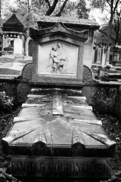 Paris France Novembre 2019 Tombes Cryptes Dans Cimetière Père Lachaise — Photo