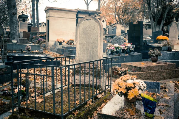 París Francia Noviembre 2019 Tumbas Criptas Cementerio Pere Lachaise —  Fotos de Stock