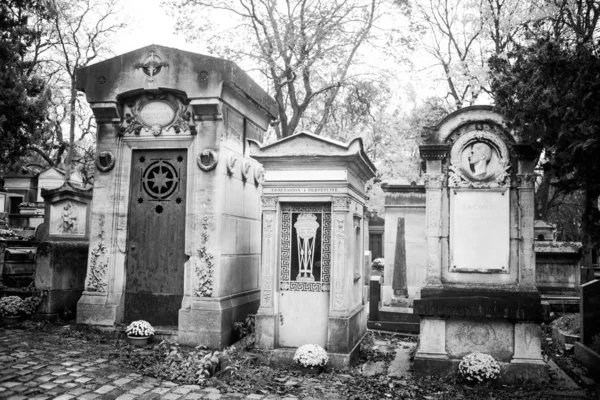 Paris França Novembro 2019 Sepulturas Criptas Cemitério Pere Lachaise — Fotografia de Stock