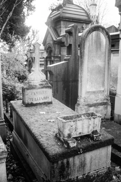 Paris France November 2019 Graves Crypts Pere Lachaise Cemetery — стокове фото
