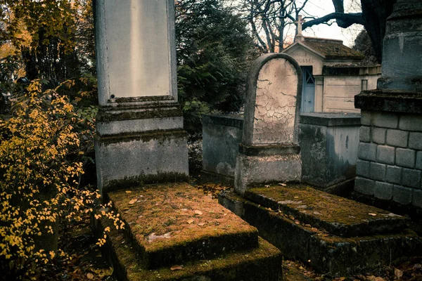 Paryż Francja Listopada 2019 Groby Krypty Cmentarzu Pere Lachaise — Zdjęcie stockowe
