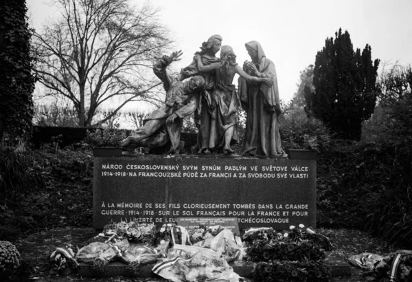 프랑스 2019 묘지에 — 스톡 사진