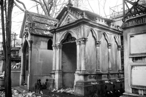 Paris France November 2019 Graves Crypts Pere Lachaise Cemetery — стокове фото