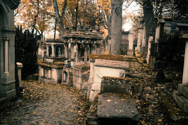 París Francia Noviembre 2019 Tumbas Criptas Cementerio Pere Lachaise — Foto de Stock