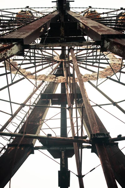 切尔诺贝利禁区被遗弃的轮渡轮 — 图库照片