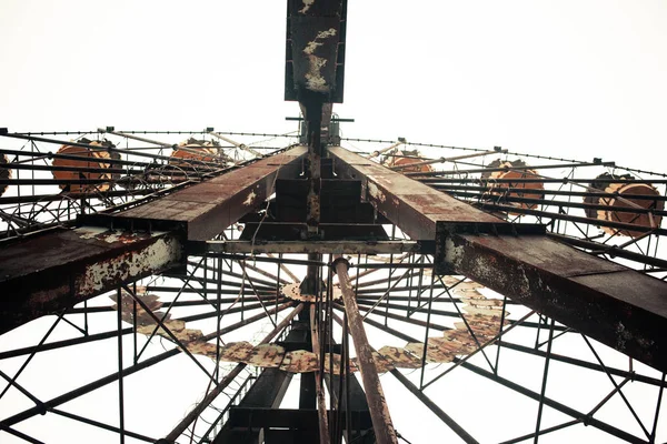 切尔诺贝利禁区被遗弃的轮渡轮 — 图库照片