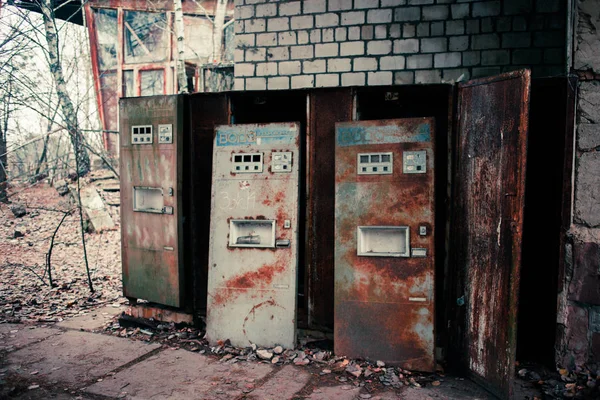 Máquina Refrigerante Abandonada Velha Enferrujada Zona Exclusão Chernobyl — Fotografia de Stock