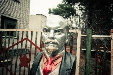 Çernobil Yasaklama Bölgesi 'ndeki Lenin Anıtı, Prypiat