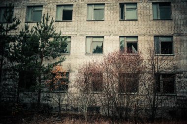 Çernobil'de terk edilmiş bina