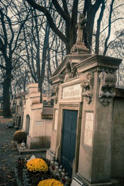 Krakow Polonya - 25.11.2019 Cmentip Podgrski Mezarlığı