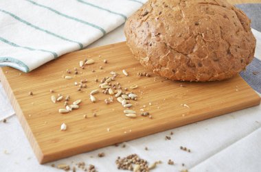 çeşitli ekmek ve rulolar