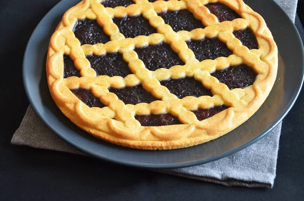 Böğürtlenli turta Fındıklı