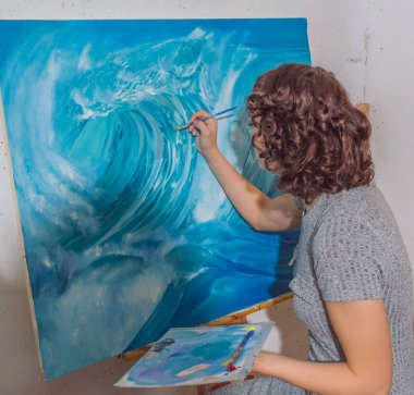 Atölye boyalar boyalar kız.