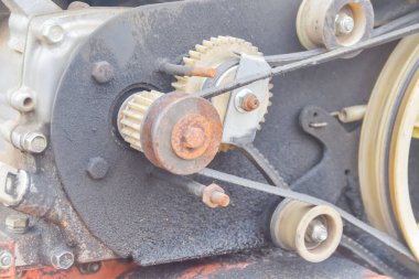 Mekanizma işleyici dişlileri ve şanzıman kemeri