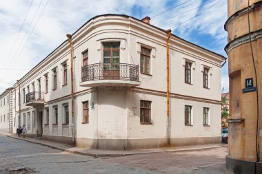 Vyborg, Rusya Ağustos 11, 2009 - eski tarihi merkezi, Vyborg içinde (Progonnaya street, 12-14 binalar inşa).