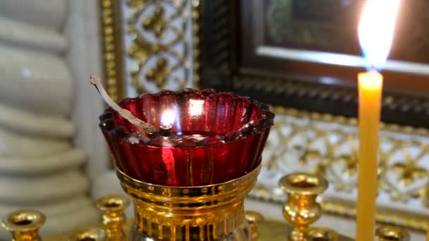 Candleholder. Details in the Orthodox Christian Church. Russia. — Stock Video