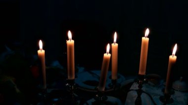 Bayramı mumlar yanan dekorasyonu - unsuru.