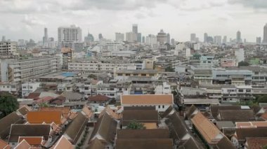 Bangkok, Tayland - 24 Ekim 2012. Bangkok panorama Wat Saket altın Mount görüntüleyin. Büyük cityscape. Tayland