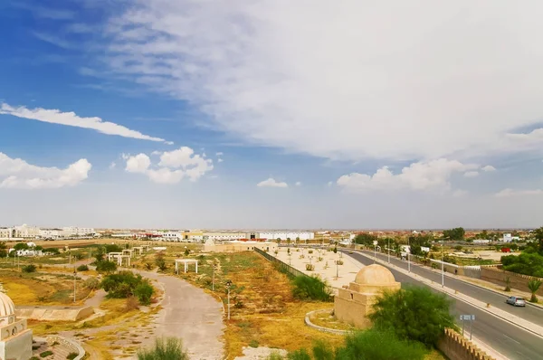 Předměstí města Kairouan, Tunisko. Panoramatický pohled z výšky. — Stock fotografie