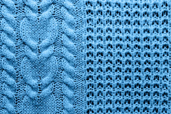 Latar belakang rajutan abstrak. Tekstur sweater wol biru. Tutup gambar pola rajutan . — Stok Foto
